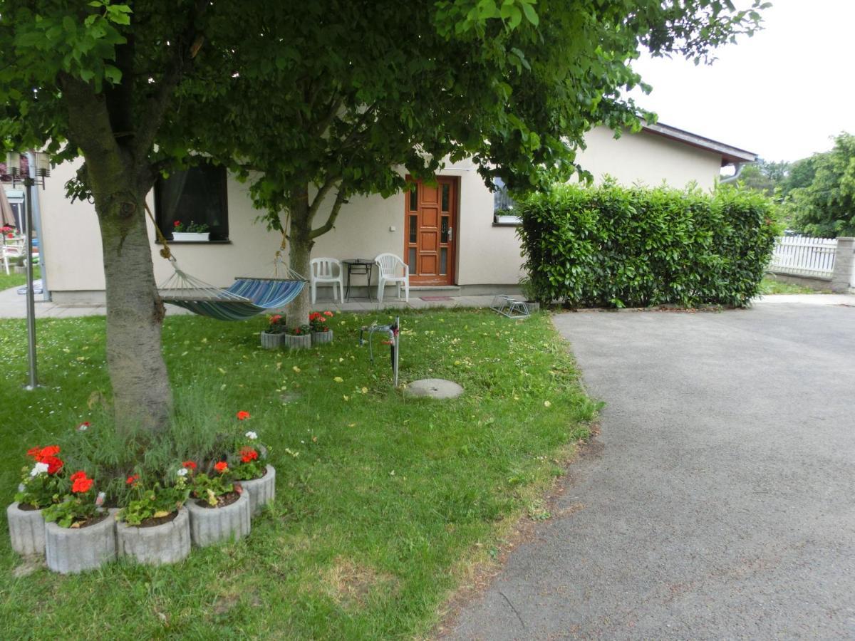 Ferienwohnung In Lobau Viena Exterior foto